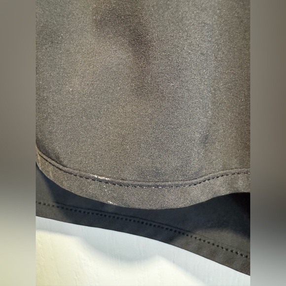 425- Lululemon run times shorts (brief liner) - Picture 5 of 8